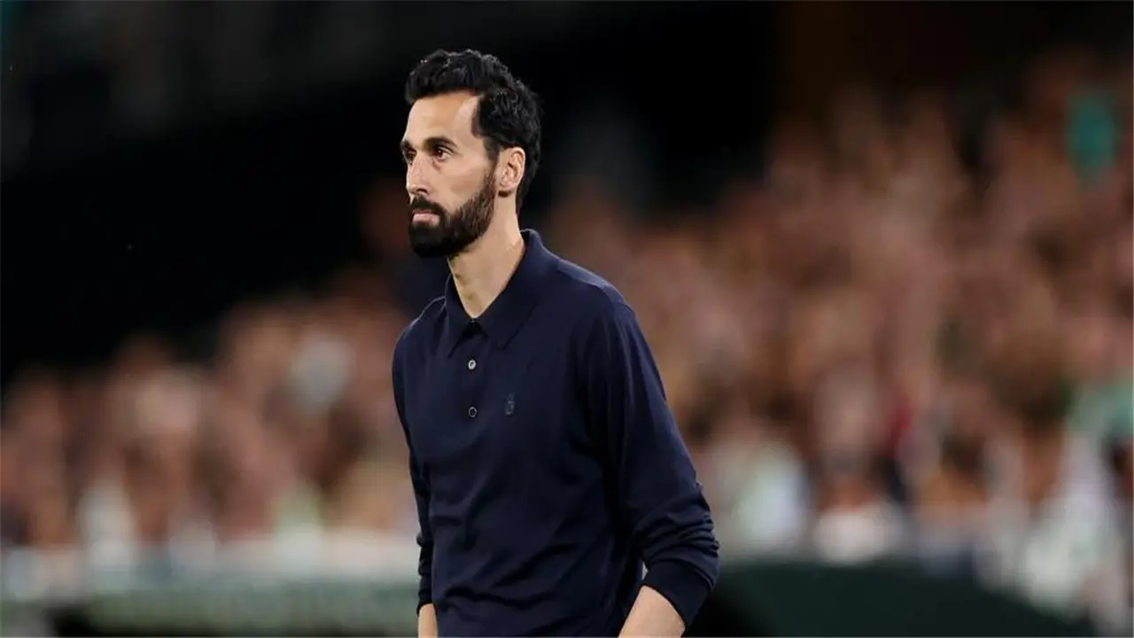 أربيلوا يثير أزمة تدفع برشلونة لاختيار الأهلي خصماً في كأس خوان جامبر